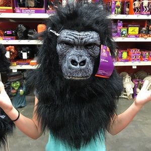 Meet your Posher, Victoria